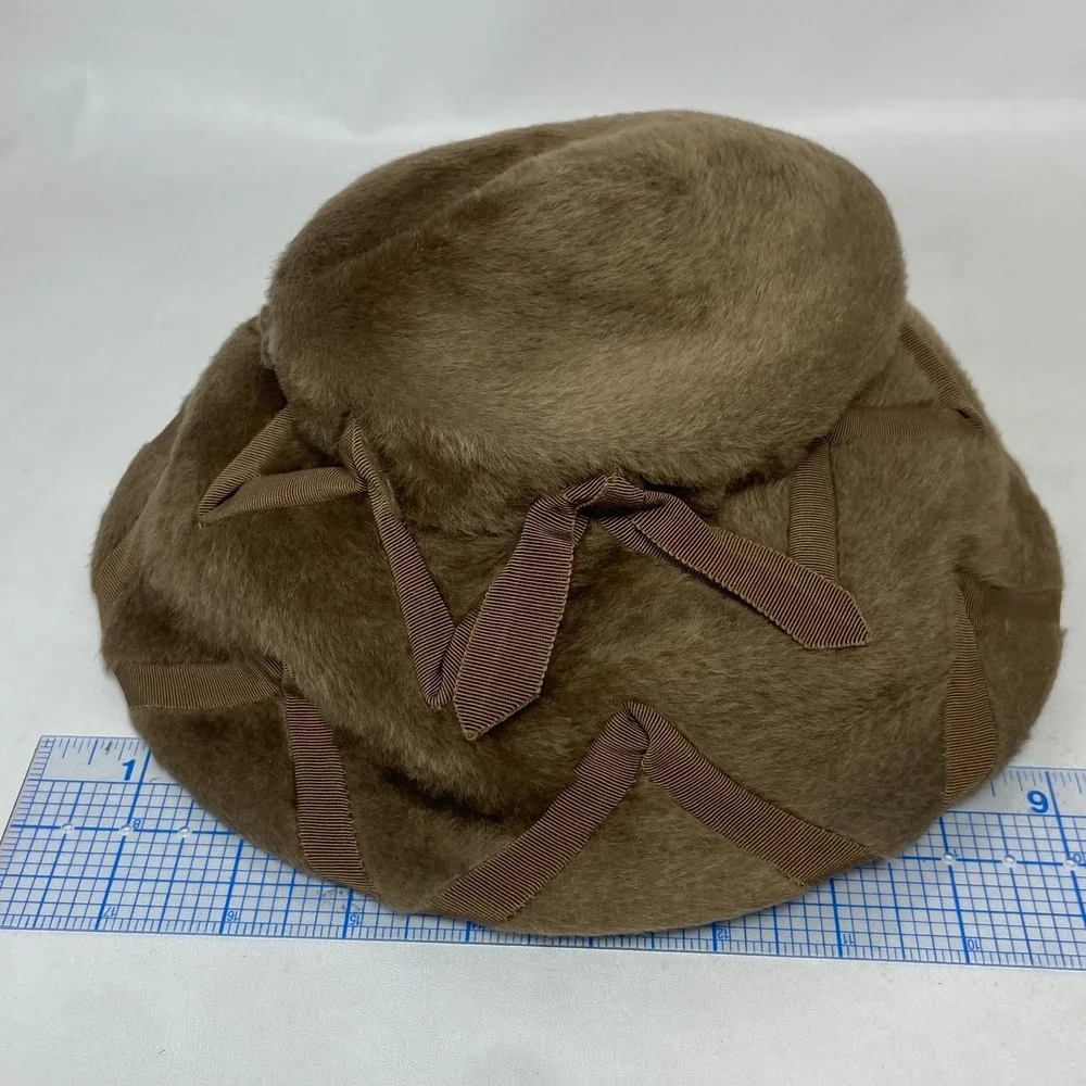 VTG Swanson Hattie Carnegie Faux Fur Brown Cloche Hat w/ 2 Matching Hat Pins 50s - Picture 6 of 7